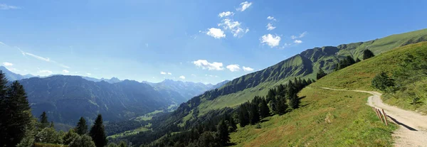 Vista Panoramica Bellissimo Paesaggio Alpino — Foto Stock