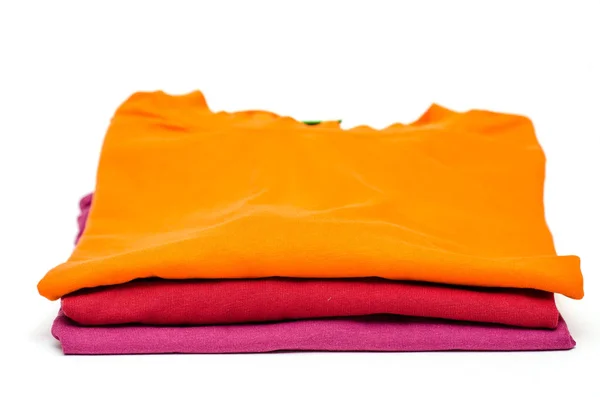 Három Póló Narancssárga Piros Lila Egy Halom — Stock Fotó