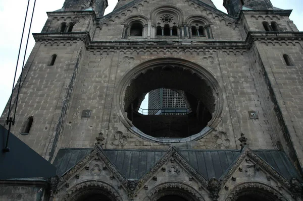 Berlin Kaiser Wilhelm Memorial Kilisesi — Stok fotoğraf