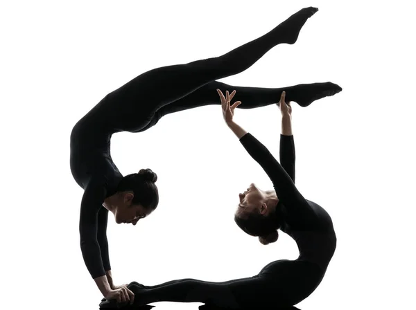 Deux Femmes Contorsionniste Pratiquant Yoga Gymnastique Silhouette Sur Fond Blanc — Photo