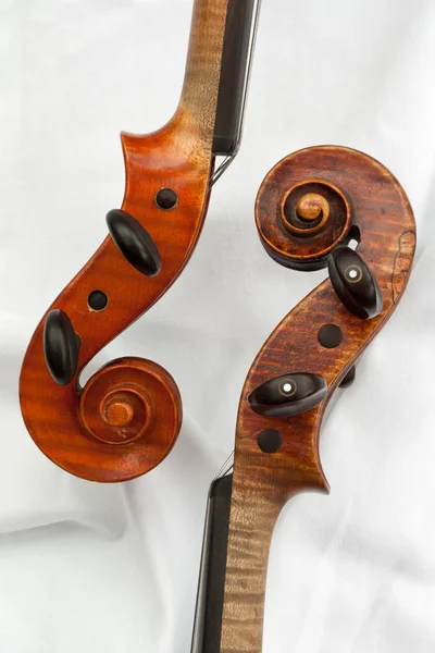 Стара Скрипка Дерев Яному Столі — стокове фото