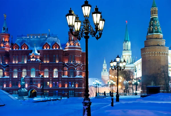 Sníh Moskvě Kremelské Věže Zimní Sněhové Noci — Stock fotografie