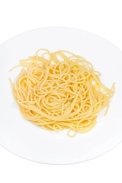 Spaghetti Osioł Białej Płycie Izolowane Białym Tle — Zdjęcie stockowe