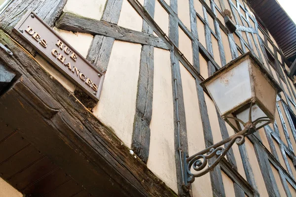 Вулиця Змін Стіна Середньовічного Будинку Дерев Яними Обрамленнями Труа Франція — стокове фото
