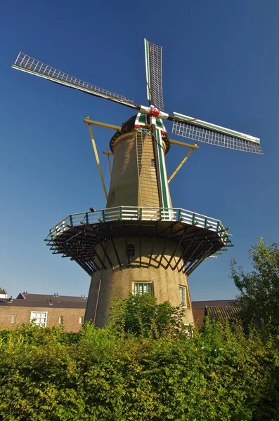 Schilderachtig Uitzicht Landschap Met Windmolengebouw — Stockfoto