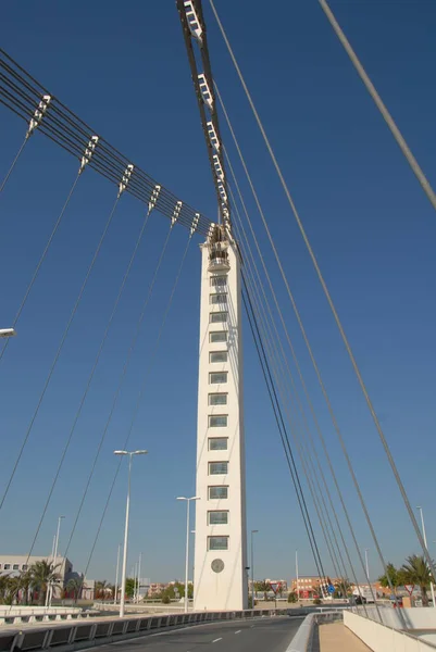 Puente Puente Con Cable —  Fotos de Stock