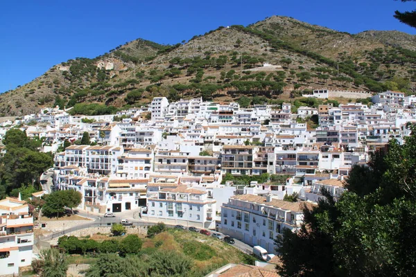 Vista Del Pueblo Blanco Montaña Mijas Cerca Malaga Andalusia —  Fotos de Stock