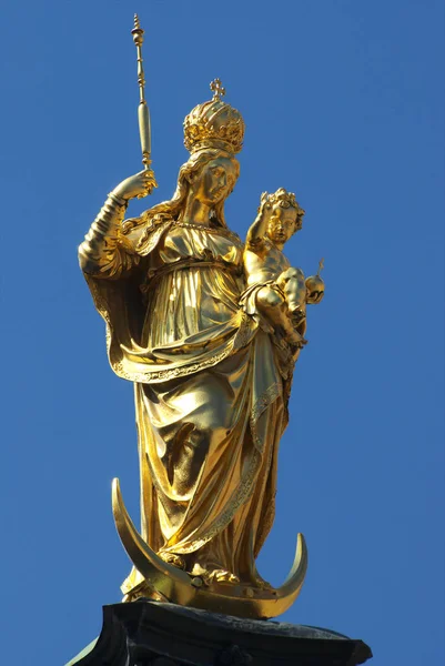 Estatua Primaria Plaza Marienplatz Munich — Foto de Stock