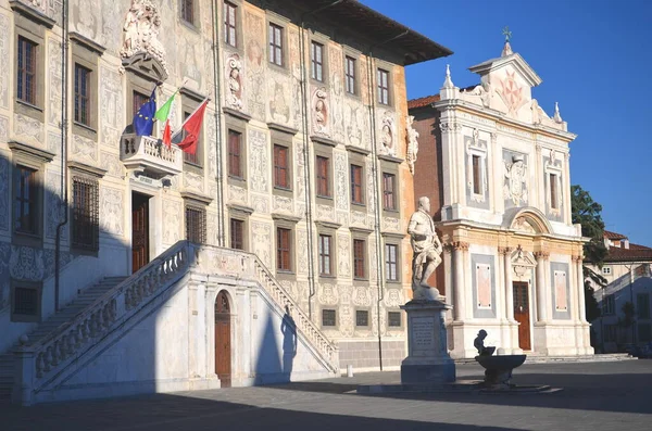 Krásná Budova Univerzity Piazza Dei Cavalieri Pise Toskánsko Itálie — Stock fotografie