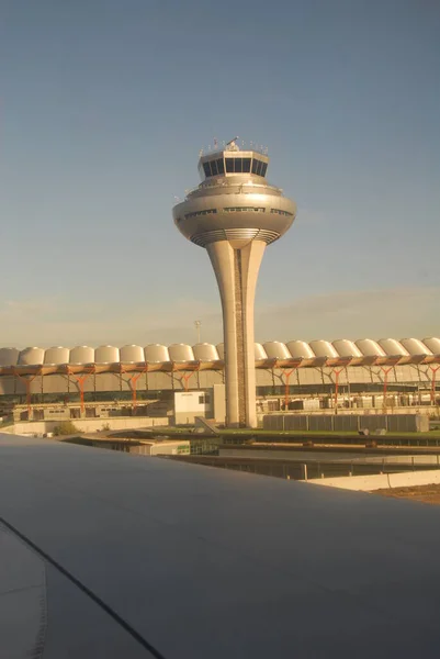 Spanje Madrid Luchthaven Toren — Stockfoto