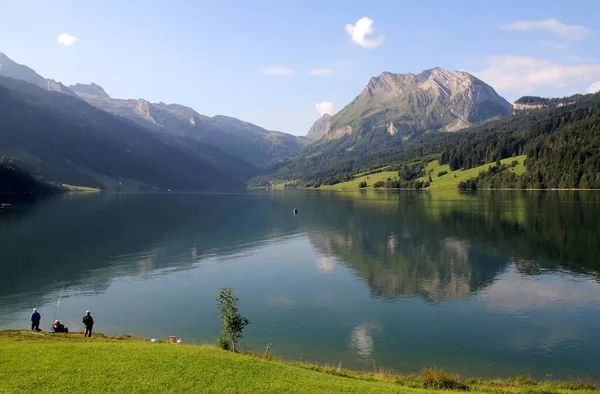 Pescadores Lago Wgitalersee Hermosas Montañas —  Fotos de Stock
