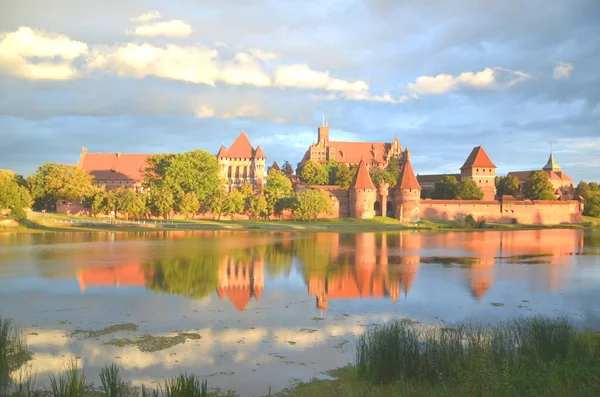 Pintoresca Vista Del Castillo Malbork Región Pomerania Polonia —  Fotos de Stock