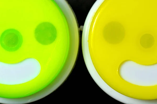 Зубочистка Зелеными Желтыми Колпачками — стоковое фото