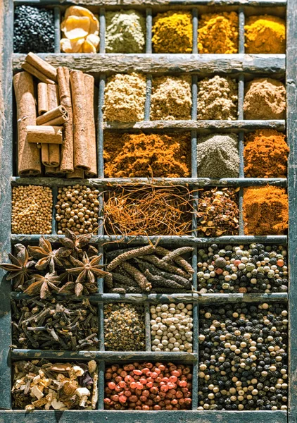 Especiarias Secas Sortidas Para Temperar Alimentos Usar Como Ingrediente Cozinha — Fotografia de Stock