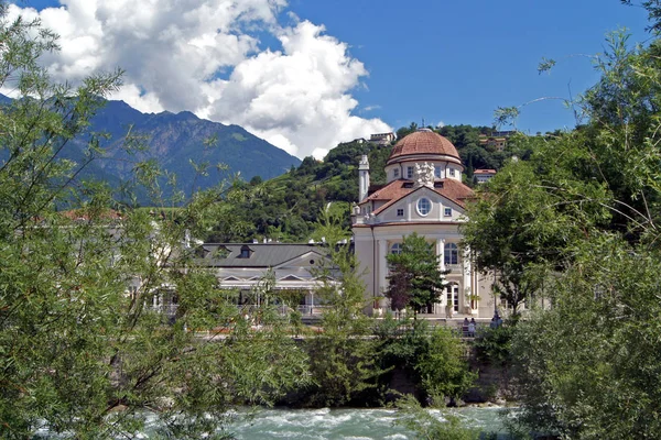 Kurhaus Merano Zuid Tirol — Stockfoto