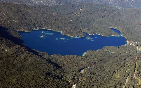 Eibsee Visto Zugspitze — Foto Stock