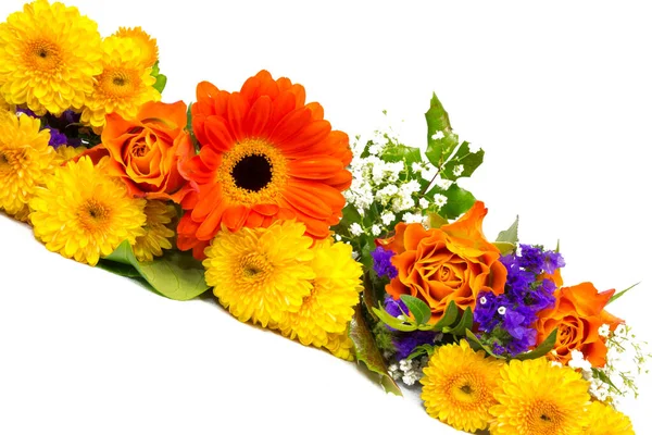 Blumenschmuck Aus Rosen Statik Zigeunerblumen Chrysanthemen Und Ringelblumen — Stockfoto