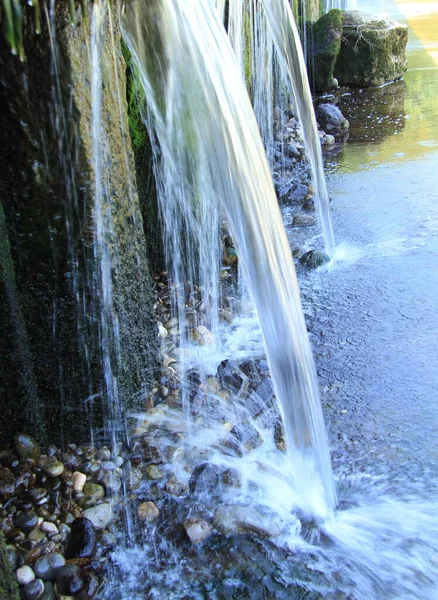 Incroyable Éclaboussure Cascade Débit Eau — Photo