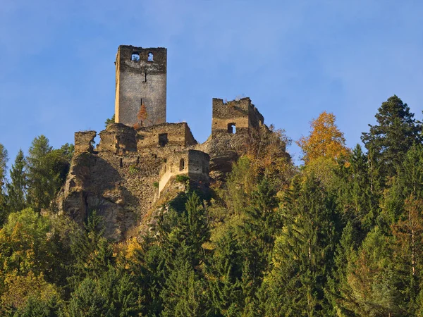Burgruine Starhemberg是奥地利下城的一座城堡 — 图库照片