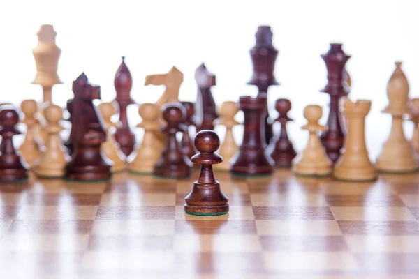 Bel Échiquier Avec Des Figures Échecs Arrière Pion Concentré Avant — Photo