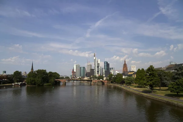 Vista Panorâmica Majestosa Cidade Urbana — Fotografia de Stock