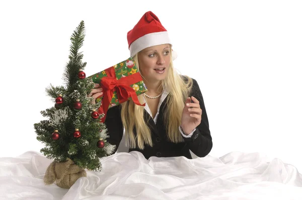 Jolie Jeune Femme Blonde Avec Arbre Noël Cadeaux Devant Fond — Photo