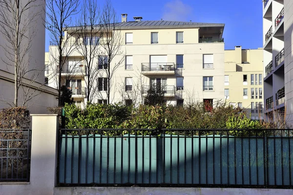 Nuovo Edificio Francia Nel Dipartimento Yvelines Con Saint Cyr Scuola — Foto Stock