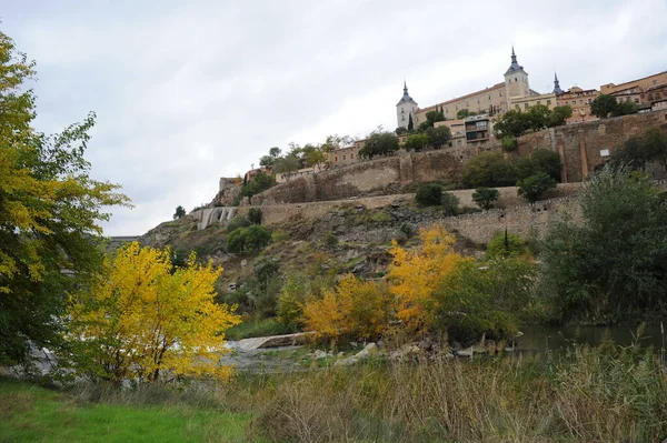 Toledo Spanje Gevels Brug Puente Alcantara Tajo — Stockfoto