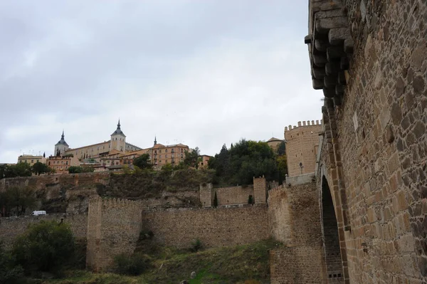 Toledo Spain Facades Bridge Puente Alcantara Tajo — 图库照片