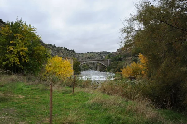 Toledo Spanien Fasader Bro Puente Alcantara Tajo — Stockfoto