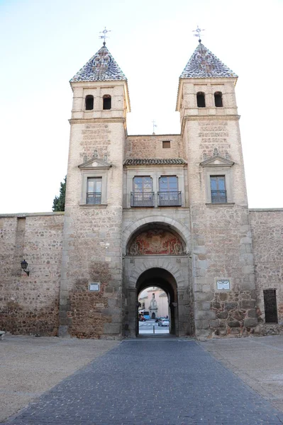 Toledo Španělsko Fasády Dveře Městská Brána Castilla Mancha — Stock fotografie