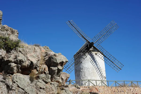 Hiszpanie Wiatraki Prowincja Toledo Castile Mancha — Zdjęcie stockowe