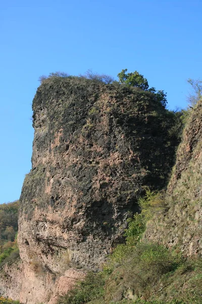 Una Roca Forma Torre —  Fotos de Stock