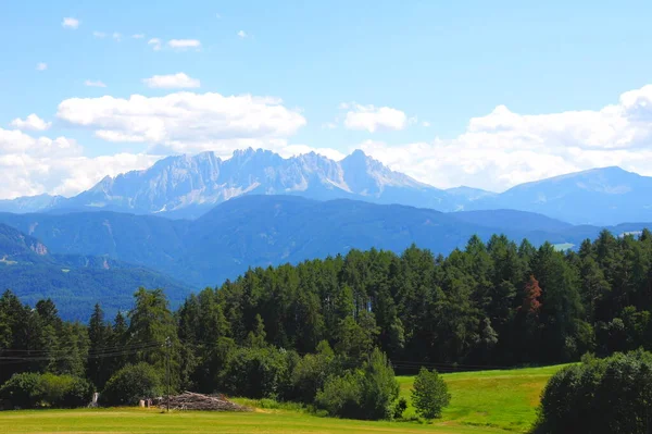 Landschap Bij Bolzano Met Uitzicht Dolomieten — Stockfoto