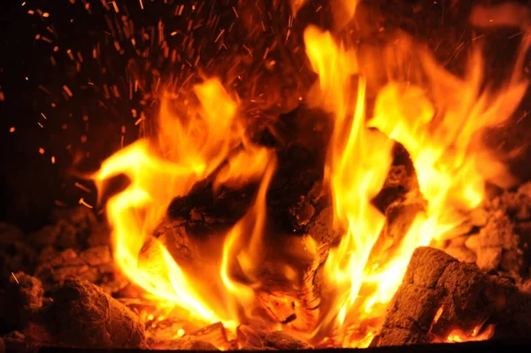 Flamejante Laranja Fogo Vermelho — Fotografia de Stock