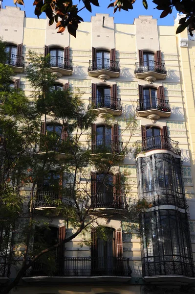 Spanyolország Építészet Barcelona Város Házak Épületek Homlokzatai — Stock Fotó