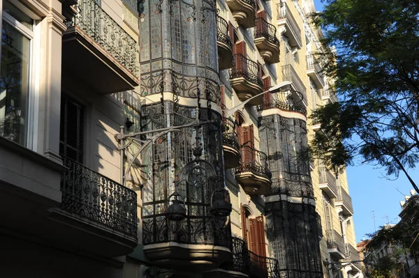 Architektura Hiszpańska Miasto Barcelona Fasady Domów Budynków — Zdjęcie stockowe