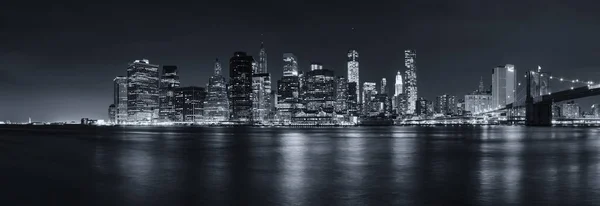 New York City Skyline Bei Nacht Als Panoramafoto — Stockfoto