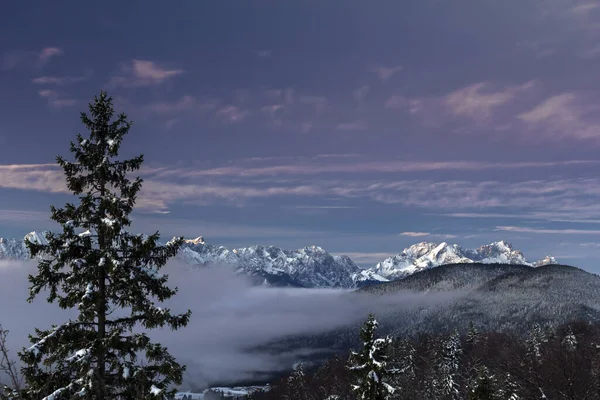 Amanecer Karwendelgebirge Hermosas Montañas — Foto de Stock