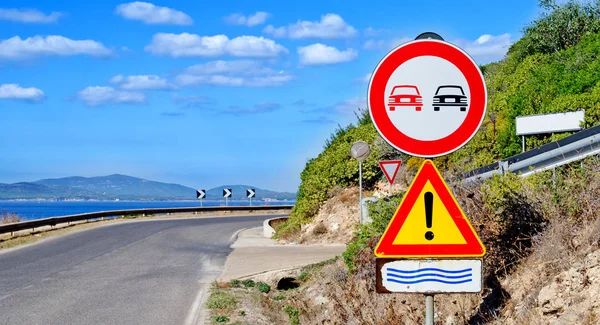 Signals Country Road Close Coast — Stock Photo, Image