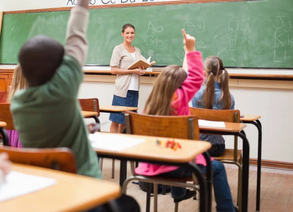 Back View Pupils Raising Hands — Stock Photo, Image