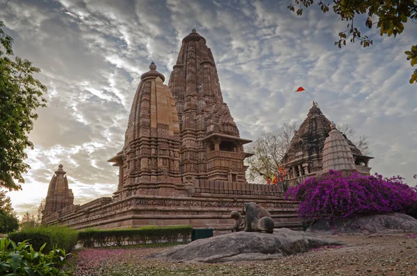 Templo Lakshmana Dedicado Vishnu Desde Atrás Templos Occidentales Khajuraho Madhya — Foto de Stock