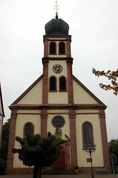 Eski Kilisenin Manzarası — Stok fotoğraf