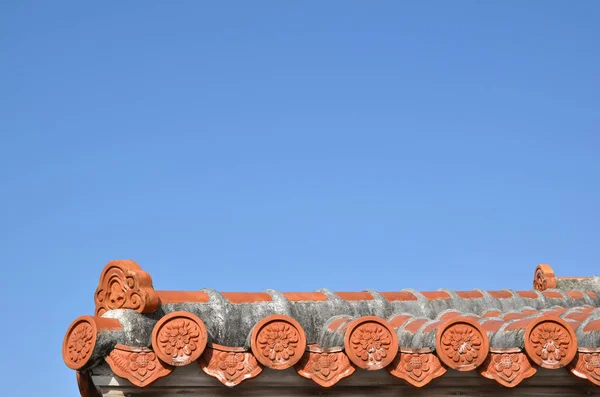 Деталь Традиционной Черепичной Крыши Острове Окинава Японии — стоковое фото
