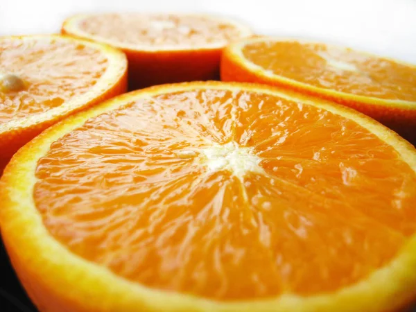 접시에 오렌지의 — 스톡 사진