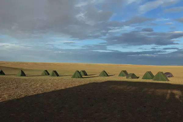 Tentes Dans Steppe Mongolienne — Photo