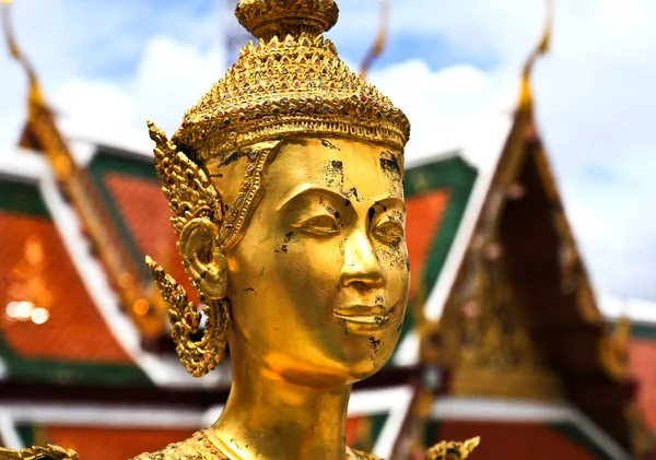 Statua Kinnara Dorata Nel Grand Palace Bangkok Thailandia — Foto Stock