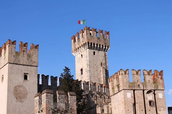 Castello Italiano Sirmione Sul Mare — Foto Stock