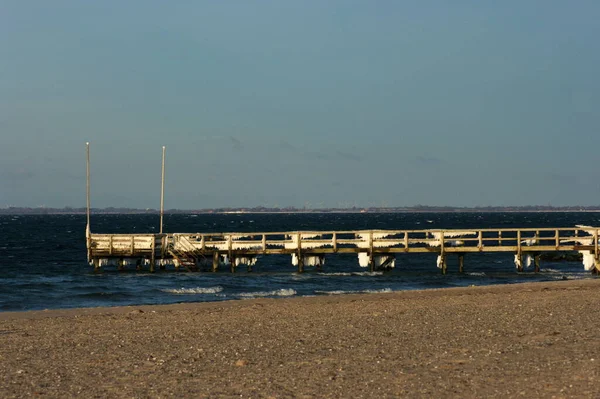 Eis Auf Dem Steg — Stockfoto