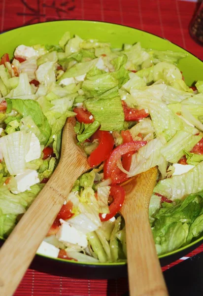 Närbild Färsk Välsmakande Sallad — Stockfoto